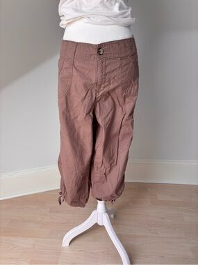 Jessica Cotton Cargo Capris 🤎